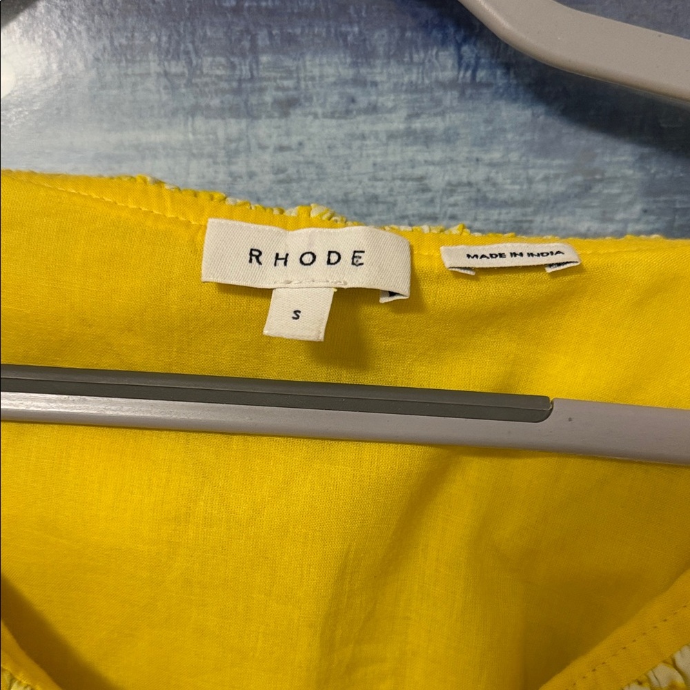 Rhode Yellow Ruffled Top - Picture 2 of 3